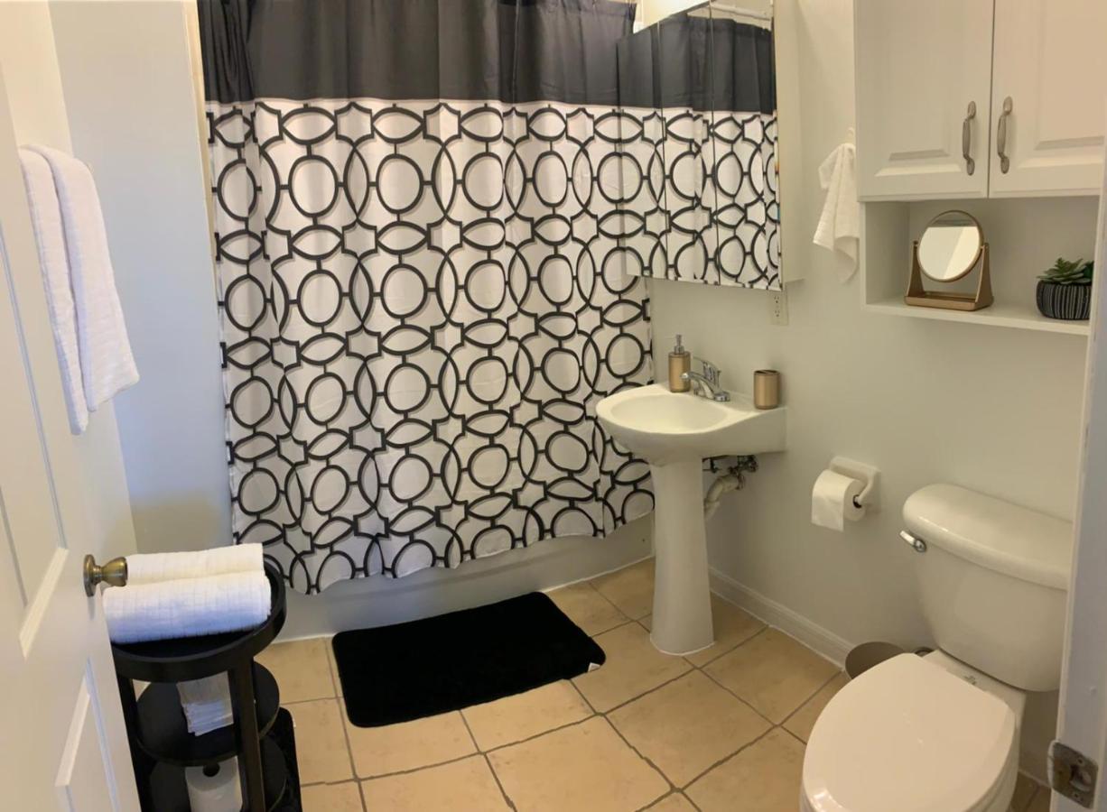 2 Master Suite Apartment Near North Florida Regional Med, Uf Health, & Mall Gainesville Eksteriør bilde